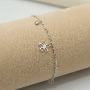 "Minimalist Bracelet, Sleek & Modern Design, Women’s Fashion, YC110211-B